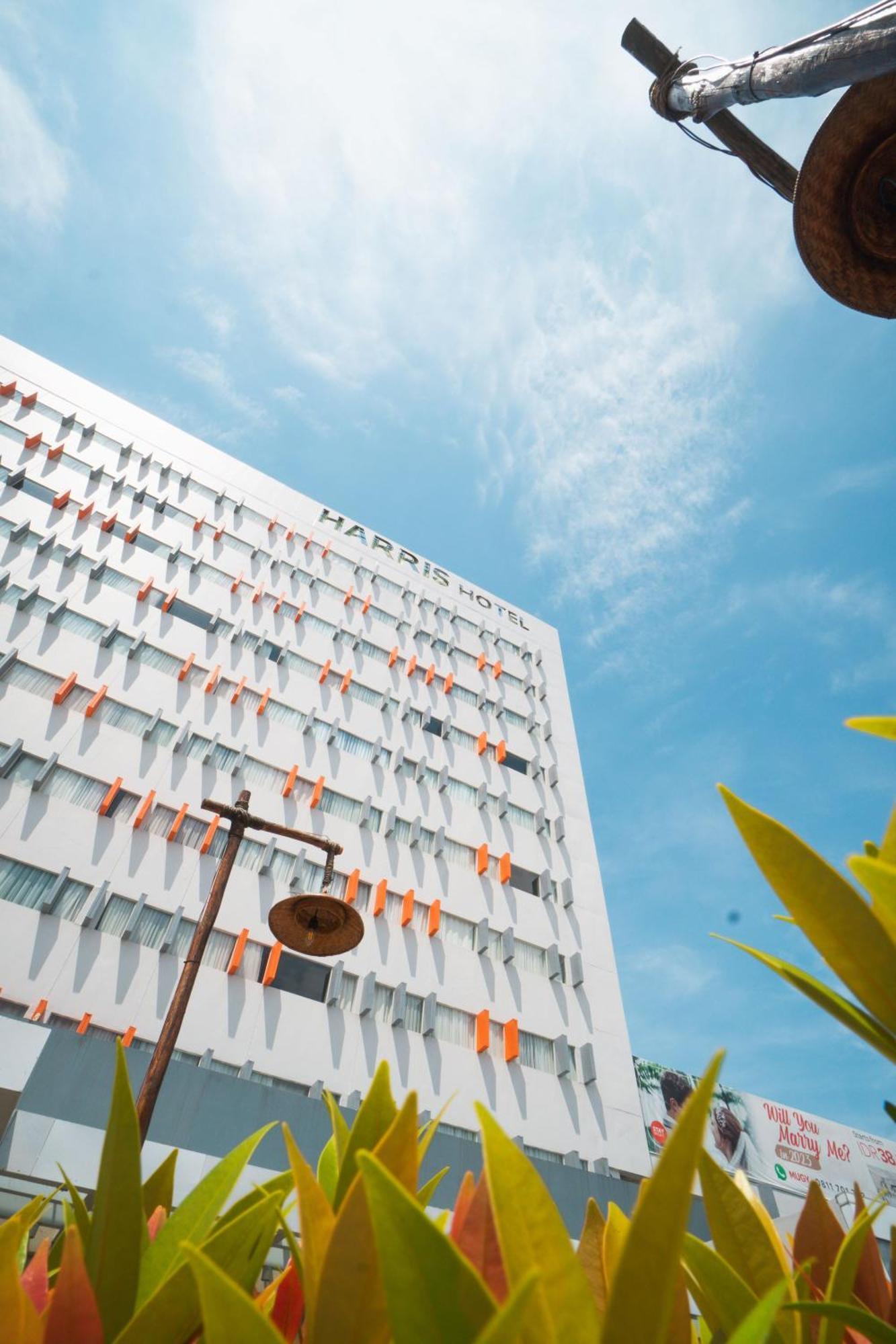 Harris Center 4* Batam