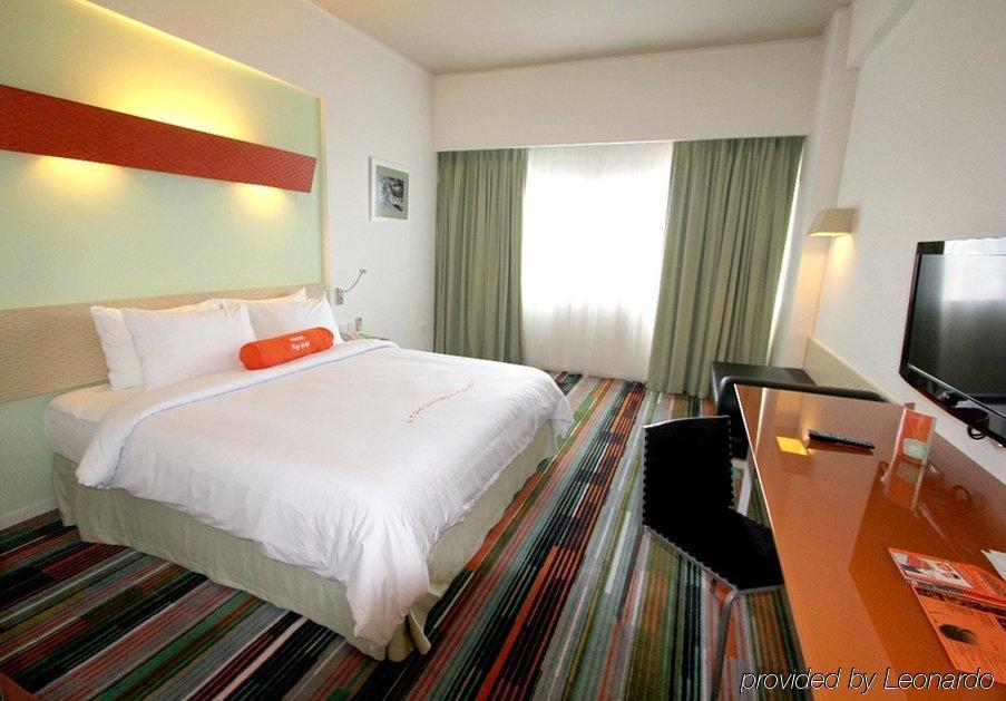 Harris Center Hotel Batam